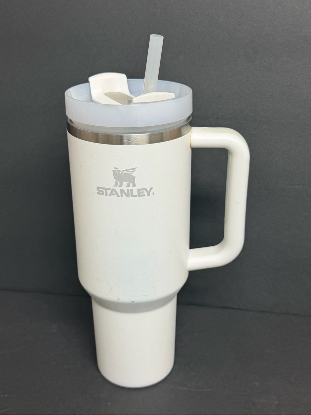 Stanley 40 oz Stainless Steel H2.0 FlowState Quencher Tumbler Frost